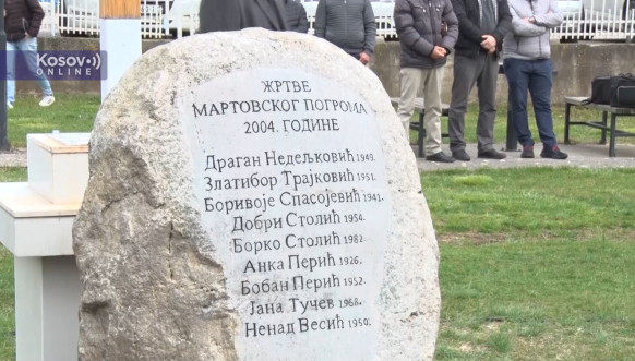 Otkrivanje spomenika žrtvama pogroma u Gračanici