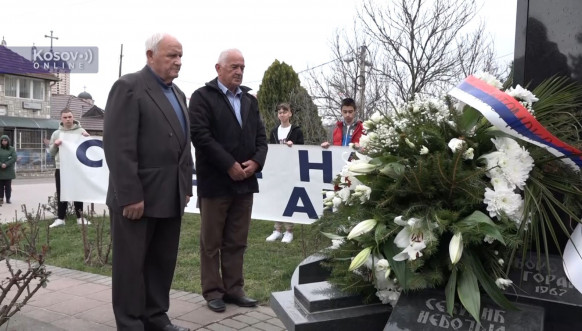 U Leposaviću kod spomenika nastradalima obeleženo 25 godina od početka Nato bombardovanja