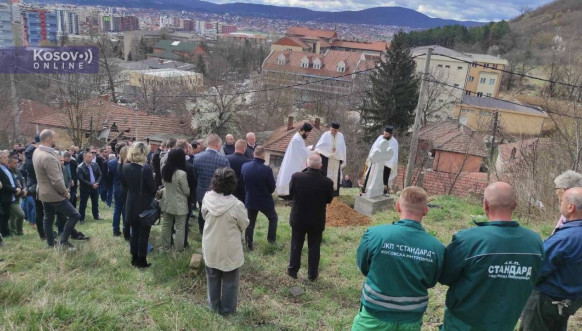 Vraćeni posmrtni ostaci Srba na groblje u Mikronaselju Vraćeni posmrtni ostaci Srba na groblje u Mikronaselju