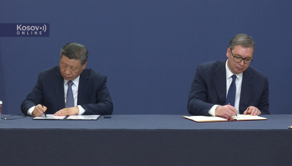 Aleksandar Vučić i Si Đinping Aleksandar Vučić i Si Đinping