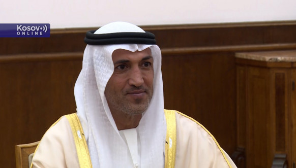 Vučić sa ministrom odbrane UAE