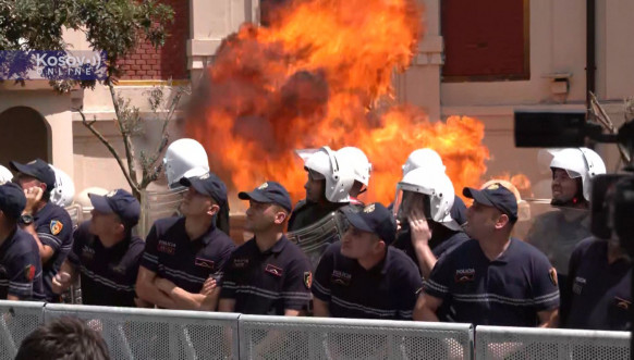 Protest opozicije u Tirani