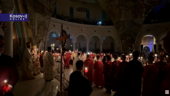 Vaskršnja liturgija u Tirani 