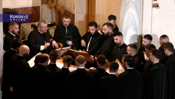 Vaskršnja liturgija u Tirani