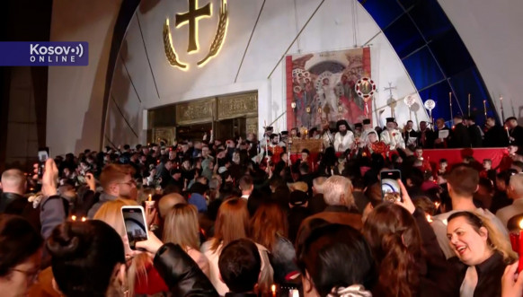 Vaskršnja liturgija u Tirani 