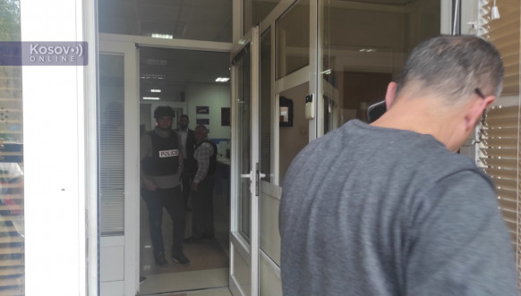 Kosovska policija upala u Poštu u Severnoj Mitrovici i Leposaviću