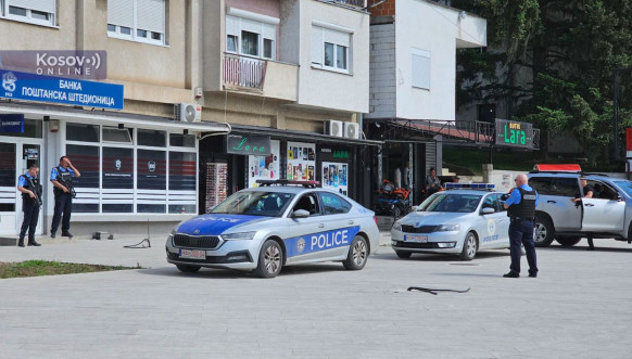 Kosovska policija upala u Poštu u Severnoj Mitrovici i Leposaviću