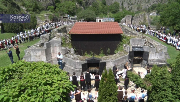  Dečija smotra folklora u Prizrenu