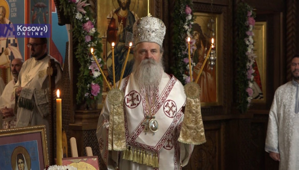 Vladika Teodosije služio liturgiju u Leposaviću povodom slave Udruženja "Majka Anastasija" 
