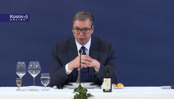 Aleksandar Vučić, patrijarh Porfirije i Milorad Dodik 