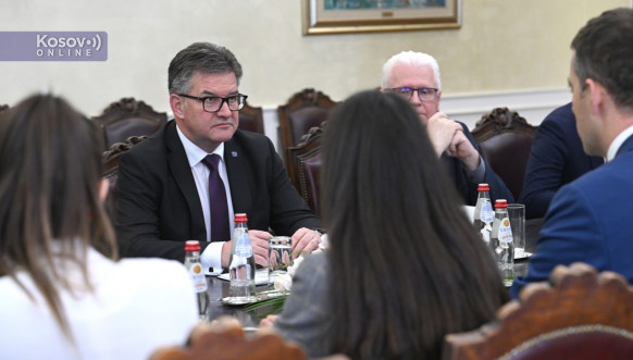 Sastanak Ðurića i Lajčaka