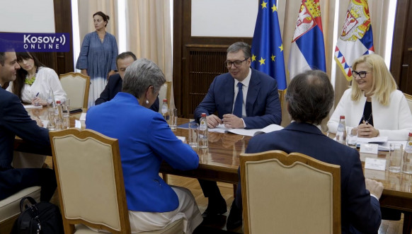 Aleksandar Vučić i Ilva Johanson