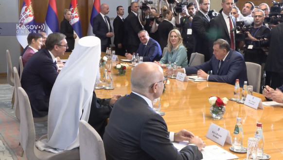 Doček i sastanak u Palati Srbija
