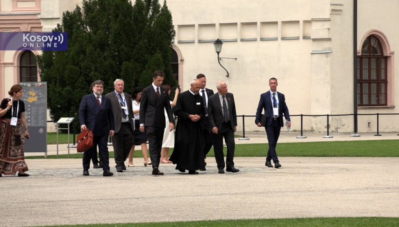 Đurić i Borelj obišli samostan
