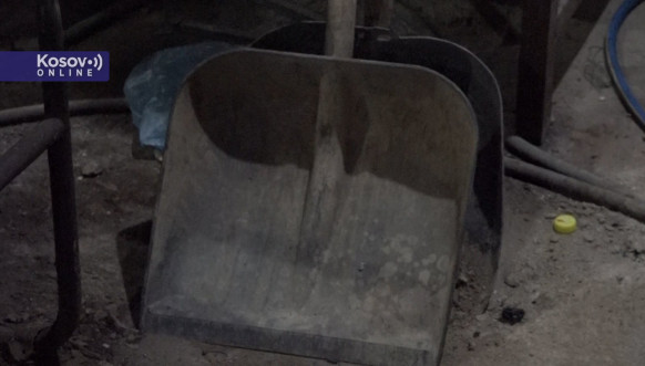 Kosovski policajci u Leposaviću bez naloga ušli u dve škole i fotografisali prostorije 