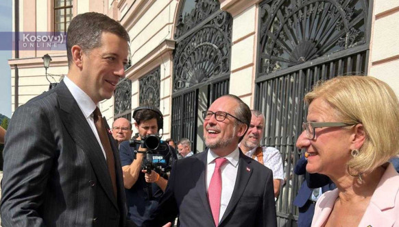  Sastanak ministara spoljnih poslova "Prijatelja Zapadnog Balkana" u Beču Sastanak ministara spoljnih poslova "Prijatelja Zapadnog Balkana" u Beču
