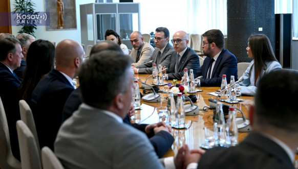 Vučević sa Srbima sa Kosova