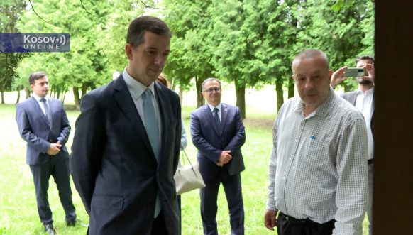 Đurić posetio Srpsko vojničko groblje u Jindrihovicama