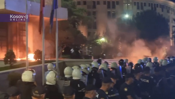 Protest opozicije u Tirani