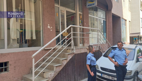 Kosovska policija upala u pošete u Severnoj Mitrovici Kosovska policija upala u pošete u Severnoj Mitrovici