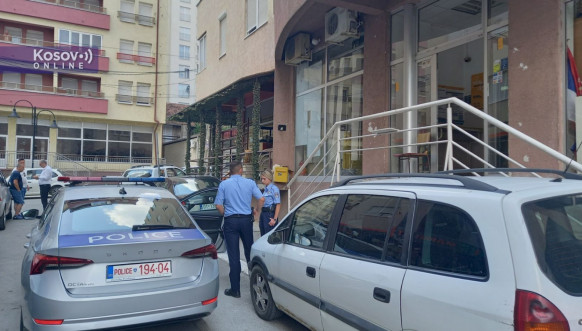 Kosovska policija upala u pošete u Severnoj Mitrovici Kosovska policija upala u pošete u Severnoj Mitrovici