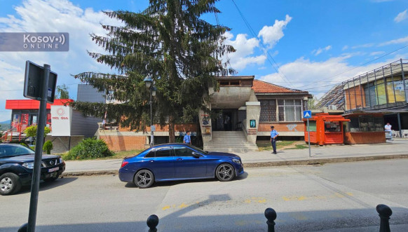 Pošta u Leposaviću Pošta u Leposaviću
