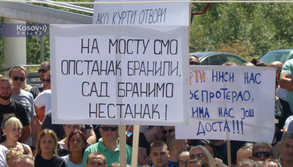 Protest u Severnoj Mitrovici