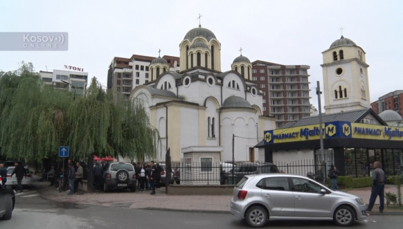 Hram Svetog Cara Uroša u Uroševcu Hram Svetog Cara Uroša u Uroševcu