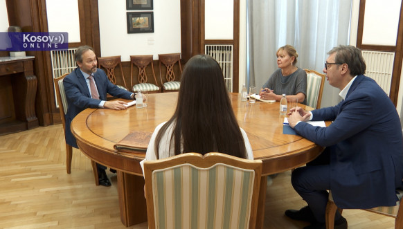 Vučić i Žiofre