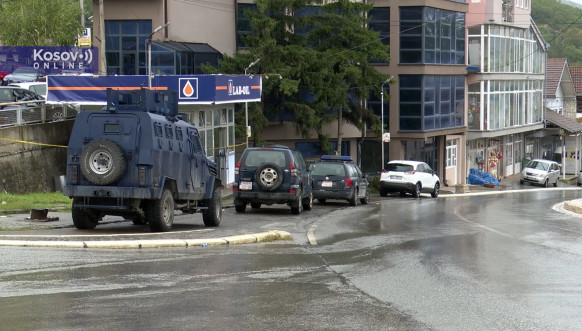 Zvečan, policija posle eksplozije