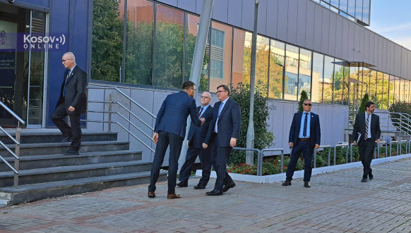 O'Brajan stigao na sastanak sa Kurtijem O'Brajan stigao na sastanak sa Kurtijem