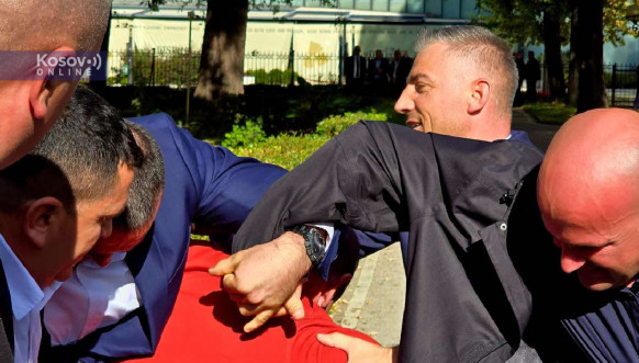 Parlament Albanije