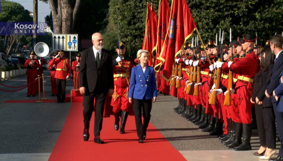 Ursula fon der Lajen u poseti Albaniji 