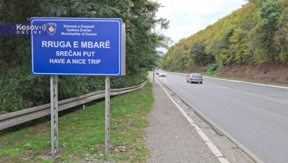 Nove table na putu Severna Mitrovica-Zvečan Nove table na putu Severna Mitrovica-Zvečan