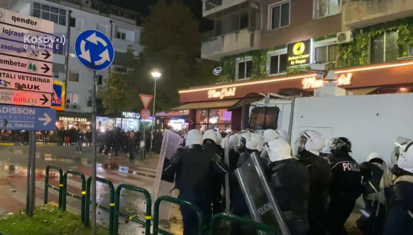 Protest opozicije u Tirani