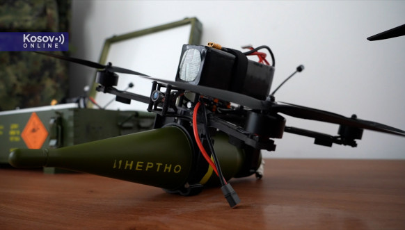 Dron Komarac