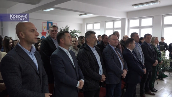 Obeležen dan i po prvi put slava Poljoprivredne škole Priština-Lešak Obeležen dan i po prvi put slava Poljoprivredne škole Priština-Lešak