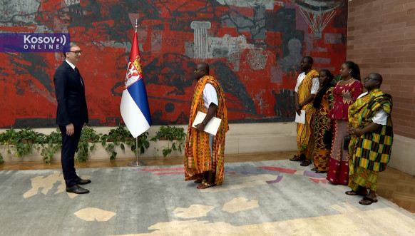 Vučić sa ambasadorima