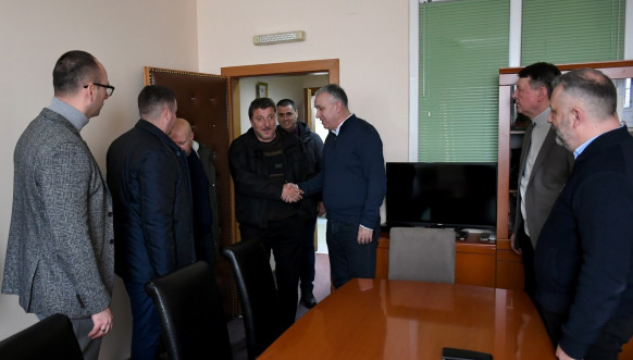 Srpska lista sa Lukom Zlatičaninom