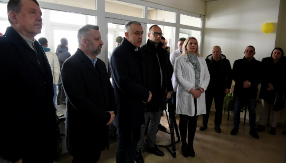 Srpska lista posetila Zdravstveni centar u Gnjilacu, porodilište u Pasjanu