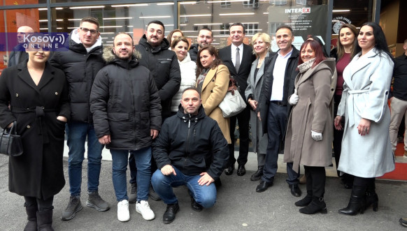 Aljbin Kurti u poseti Leposaviću