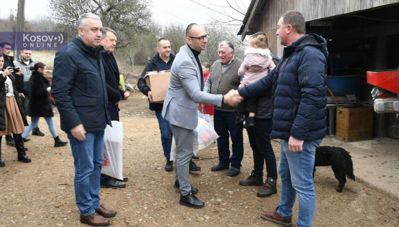 Predstavnici Srpske liste u poseti porodici Ostojić Predstavnici Srpske liste u poseti porodici Ostojić