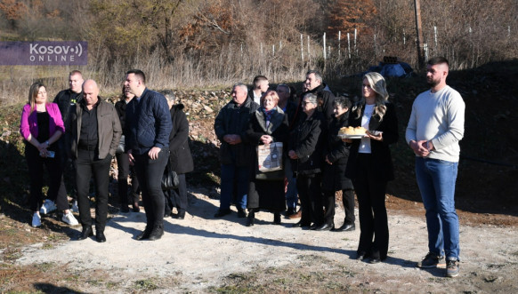 Predstavnici Srpske liste u poseti porodici Čolović i Jasnić
