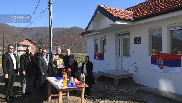 Predstavnici Srpske liste posetili porodicu Kovačević u Zubinom Potoku Predstavnici Srpske liste posetili porodicu Kovačević u Zubinom Potoku