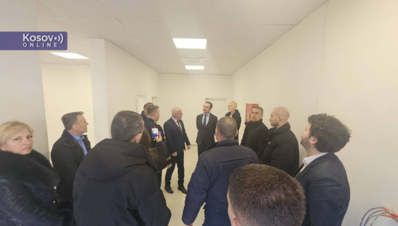 Kurti otvorio policijsku podstanicu u Lešku