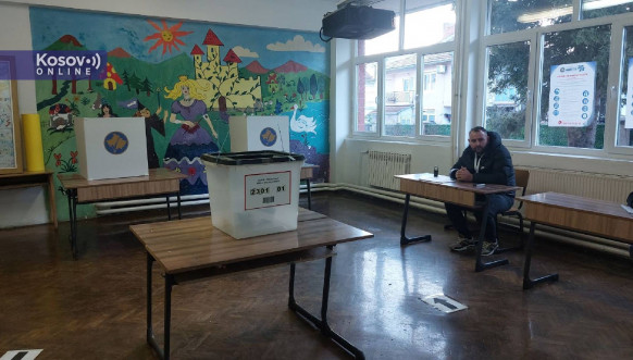 Otvorena birališta u Štrpcu