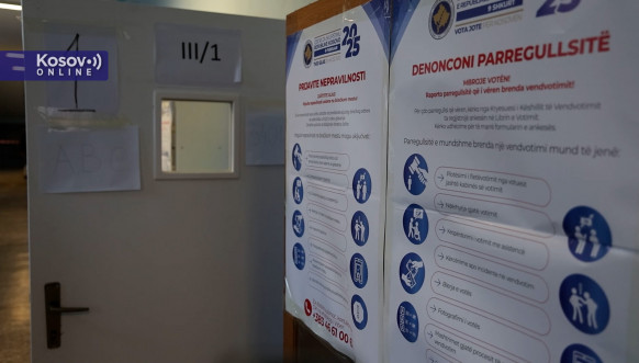 Glasanje u Tehničkoj školi u Severnoj Mitrovici