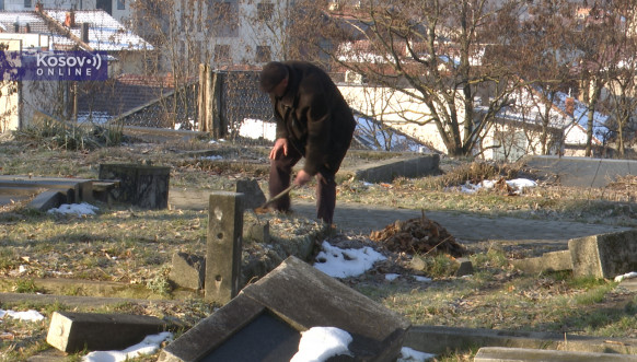 Zadušnice u Južnoj Mitrovici