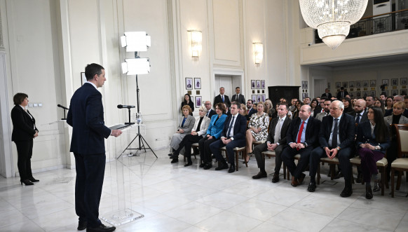 Ministar Đurić sa novom generacijom polaznika Diplomatske akademije MSP