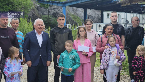 Dodela stipendija Odbora za pomoć KiM